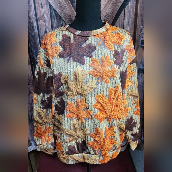 SHEIN NWOT Women's Long Sleeve Loose Fit Leaf Print Round Neck Casual Top - Picture 2 of 8